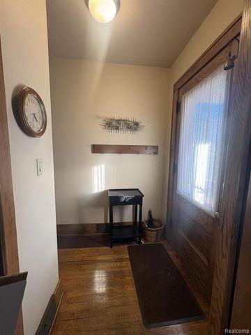 398 W Hazelhurst Street, Ferndale, MI 48220