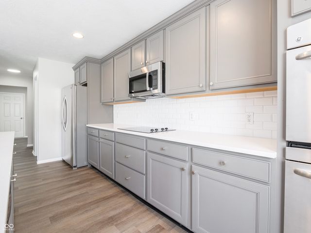 8331 Burket Way, Camby, IN 46113