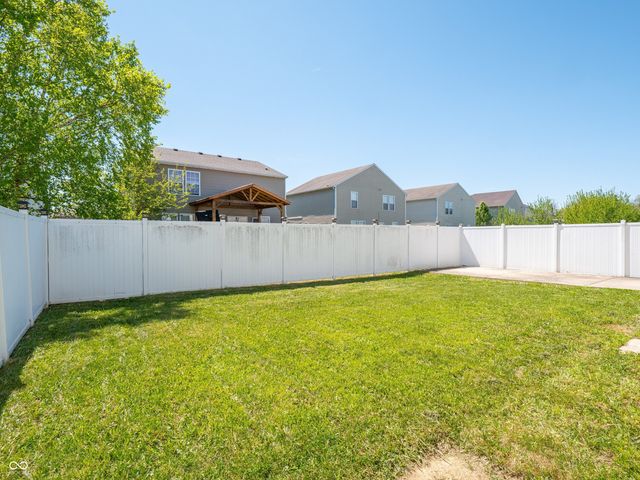 8331 Burket Way, Camby, IN 46113
