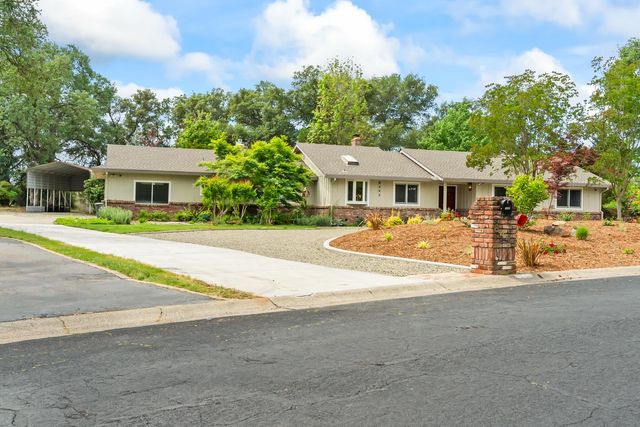 8445 Royall Oaks Dr, Granite Bay, CA 95746