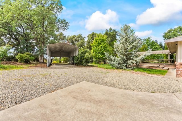 8445 Royall Oaks Dr, Granite Bay, CA 95746