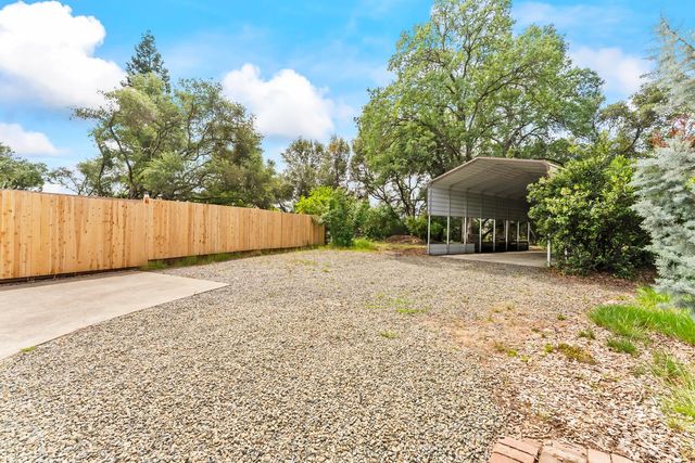 8445 Royall Oaks Dr, Granite Bay, CA 95746