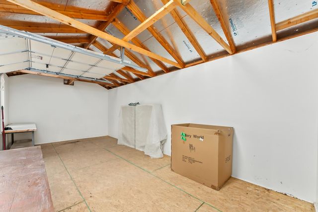 8445 Royall Oaks Dr, Granite Bay, CA 95746