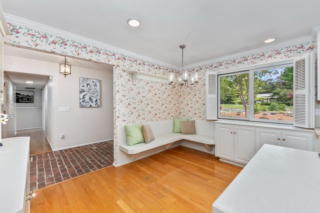 8445 Royall Oaks Dr, Granite Bay, CA 95746