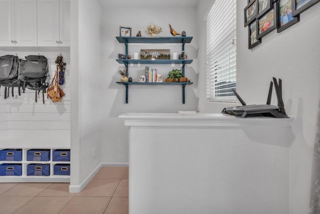 2332 Castle Pines Way, Roseville, CA 95747