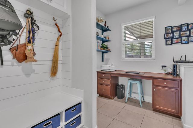 2332 Castle Pines Way, Roseville, CA 95747