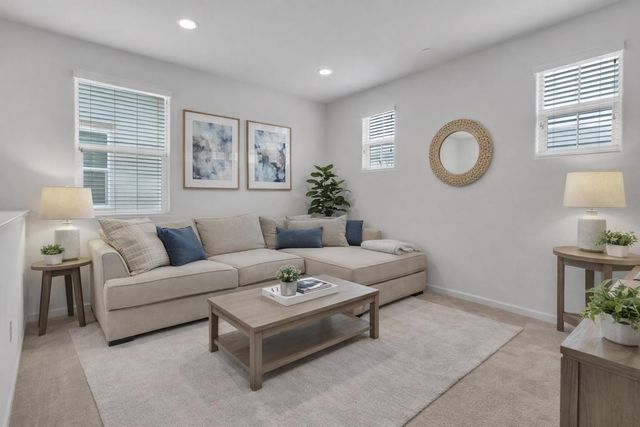 2332 Castle Pines Way, Roseville, CA 95747