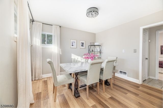 169 Cambridge Ave, Saddle Brook Twp., NJ 07663