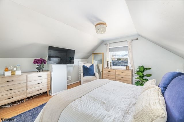 169 Cambridge Ave, Saddle Brook Twp., NJ 07663