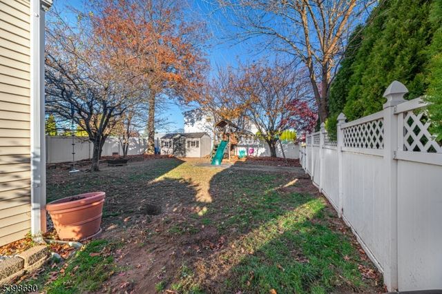 169 Cambridge Ave, Saddle Brook Twp., NJ 07663