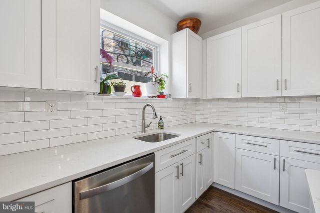 1634 S 16TH ST, Philadelphia, PA 19145