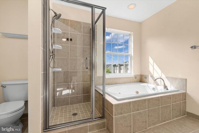 7104 WHEELING WAY, Gainesville, VA 20155