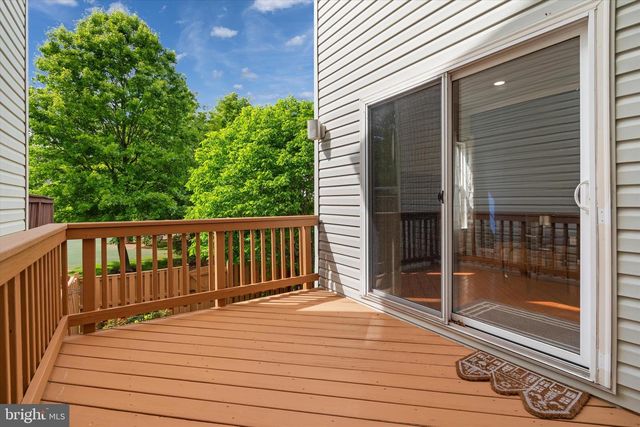 7104 WHEELING WAY, Gainesville, VA 20155