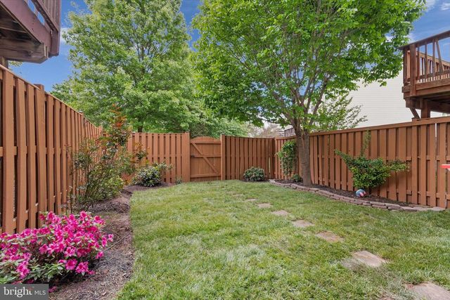7104 WHEELING WAY, Gainesville, VA 20155