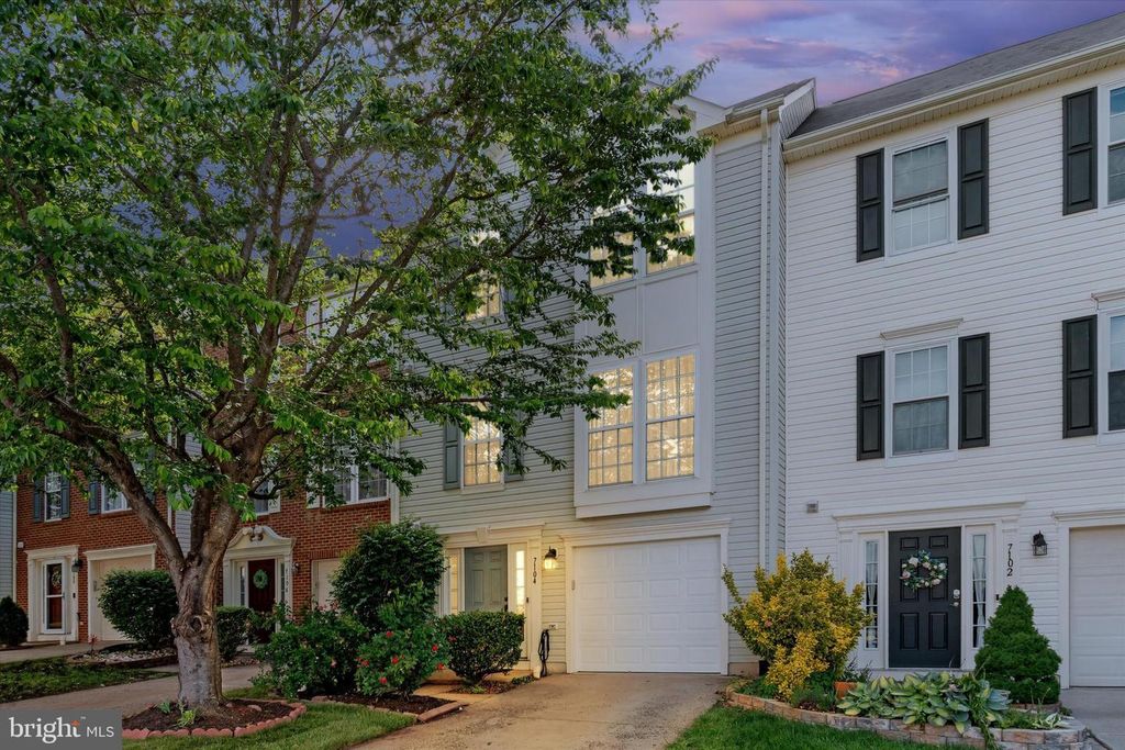 7104 WHEELING WAY, Gainesville, VA 20155
