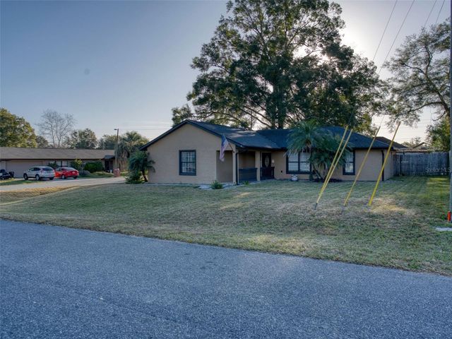 6 ALMOND COURSE, Ocala, FL 34472