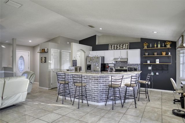 6 ALMOND COURSE, Ocala, FL 34472