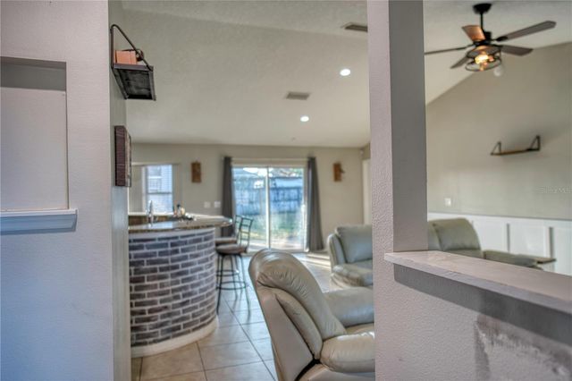 6 ALMOND COURSE, Ocala, FL 34472