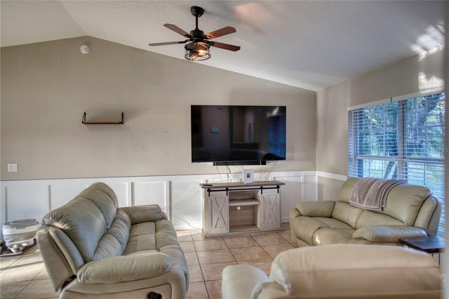 6 ALMOND COURSE, Ocala, FL 34472