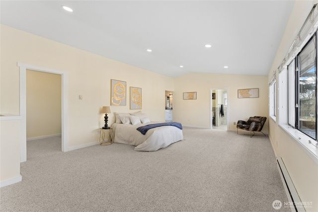 2807 61st Avenue NE, Tacoma, WA 98422