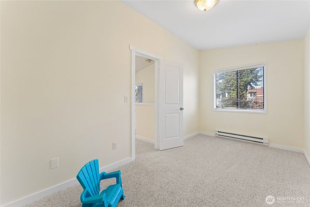 2807 61st Avenue NE, Tacoma, WA 98422