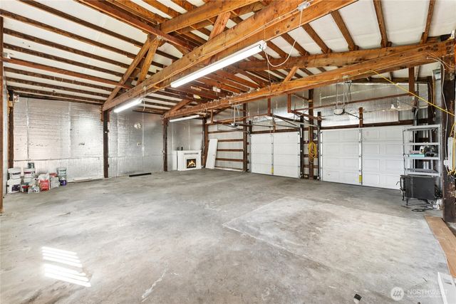 2807 61st Avenue NE, Tacoma, WA 98422