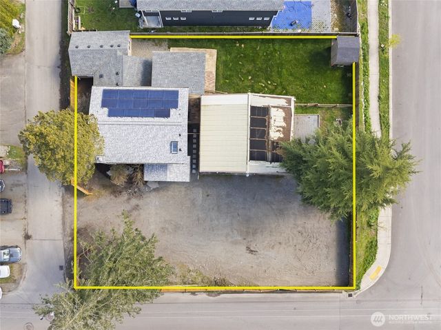 2807 61st Avenue NE, Tacoma, WA 98422