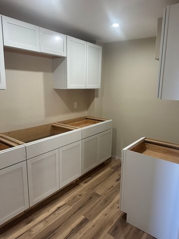 303 W Main St, Millbury, MA 01527