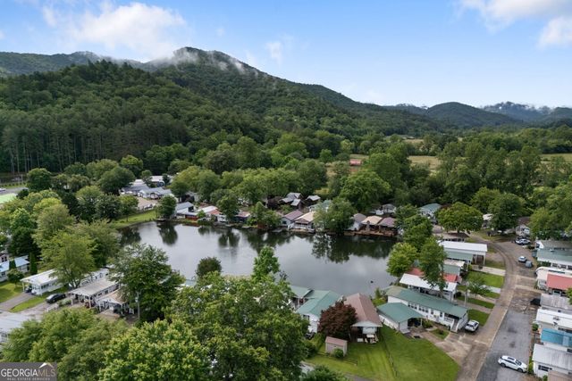 4166 Riverbank Run, Hiawassee, GA 30546