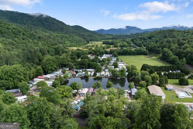 4166 Riverbank Run, Hiawassee, GA 30546