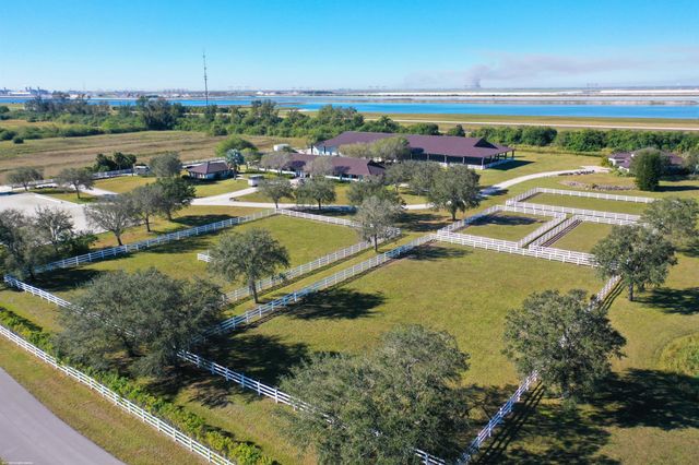 3790 Hanover Circle, Loxahatchee, FL 33470