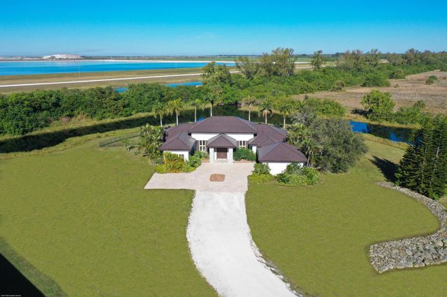 3790 Hanover Circle, Loxahatchee, FL 33470