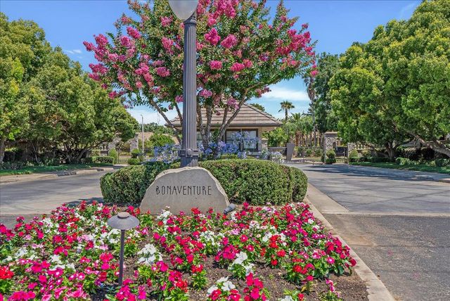 3614 E Harvard Court, Visalia, CA 93292