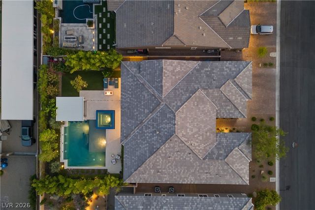 7460 Tucker William Street, Las Vegas, NV 89149