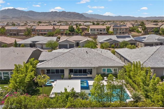 7460 Tucker William Street, Las Vegas, NV 89149