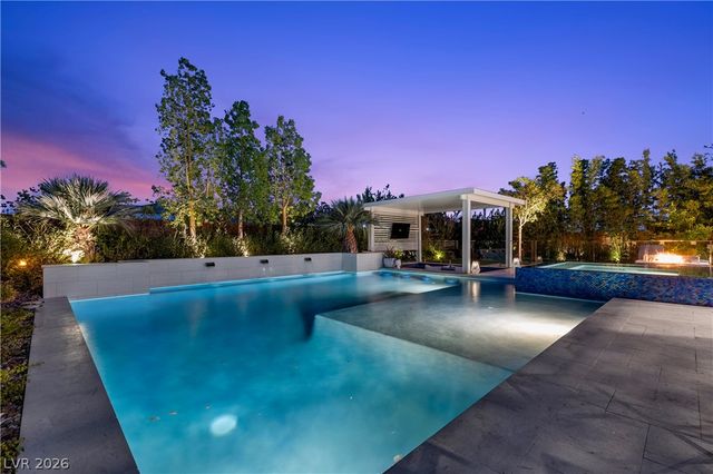 7460 Tucker William Street, Las Vegas, NV 89149