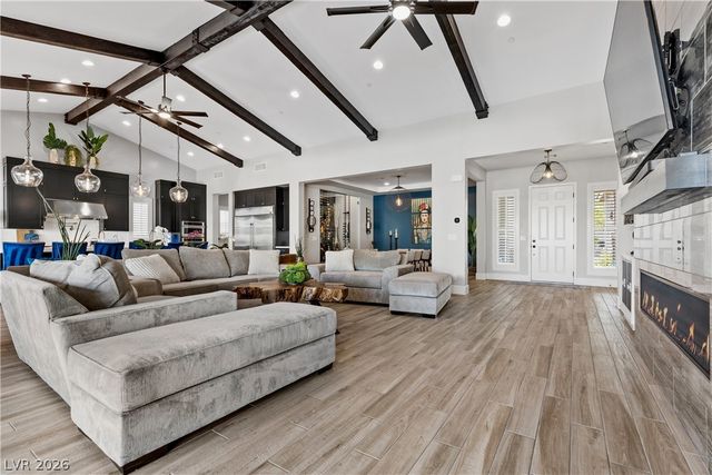 7460 Tucker William Street, Las Vegas, NV 89149