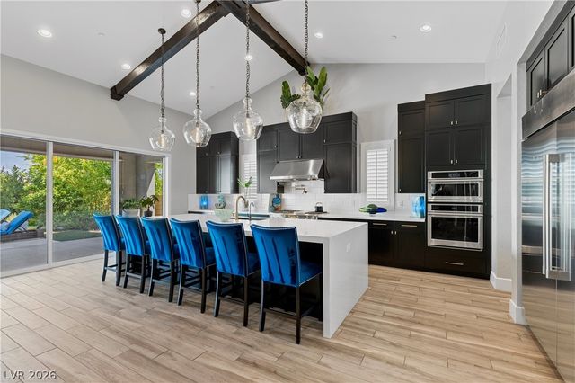 7460 Tucker William Street, Las Vegas, NV 89149