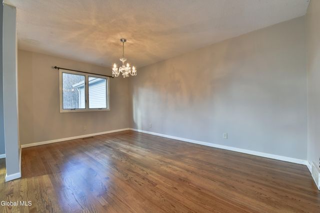 73 Pepper Lane, Greenfield, NY 12866