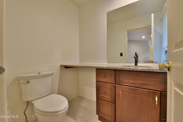 73 Pepper Lane, Greenfield, NY 12866