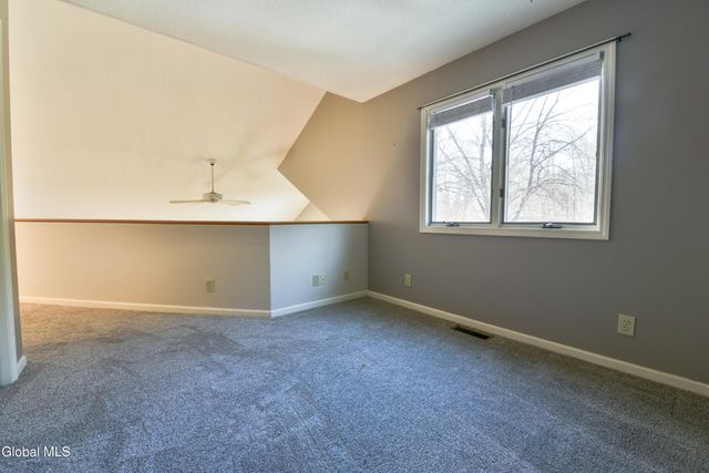 73 Pepper Lane, Greenfield, NY 12866