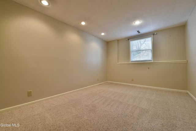 73 Pepper Lane, Greenfield, NY 12866