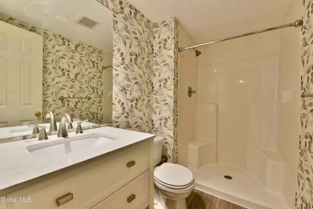 73 Pepper Lane, Greenfield, NY 12866