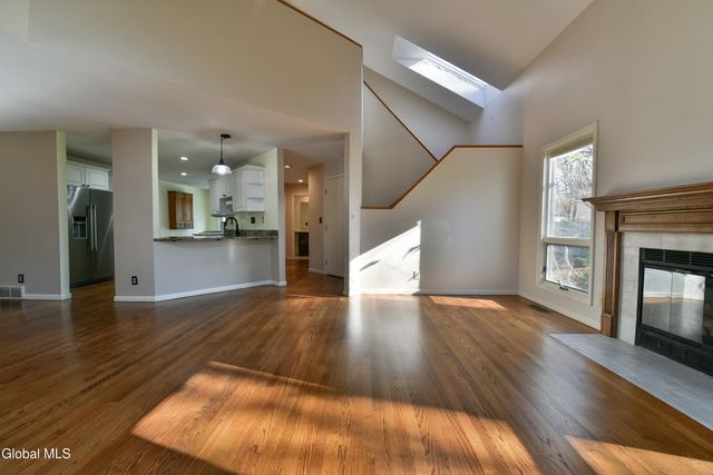 73 Pepper Lane, Greenfield, NY 12866