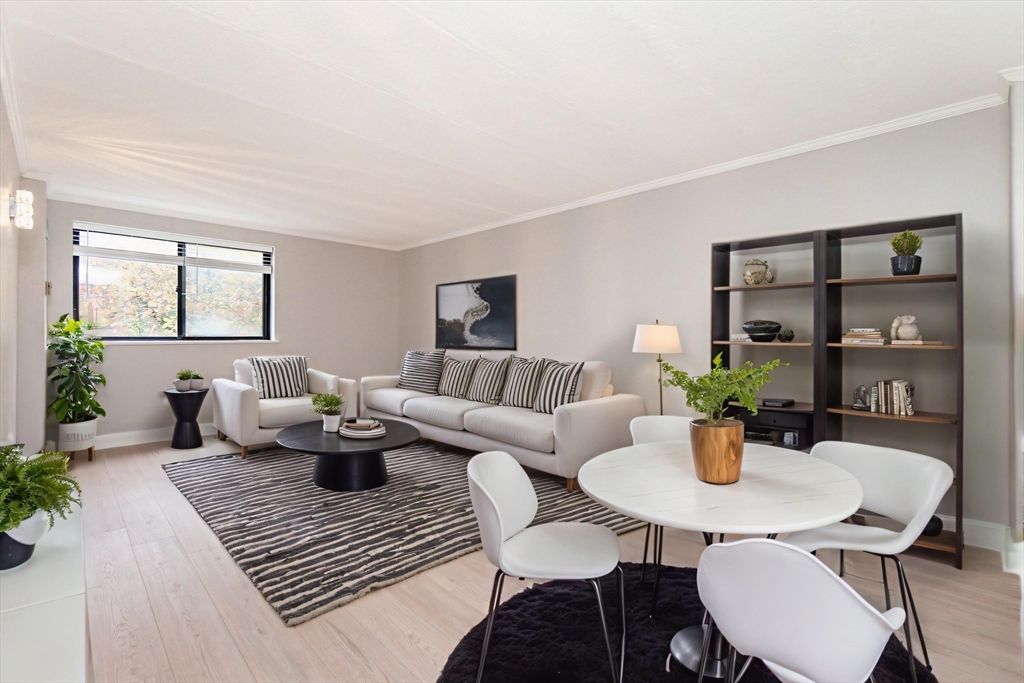 1933 Commonwealth Ave 108, Boston, MA 02135