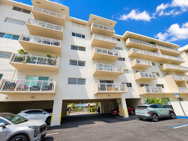 3601 NE 170th Street 605, North Miami Beach, FL 33160