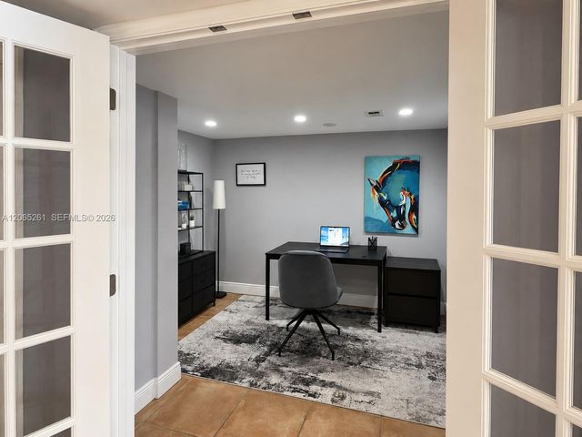 3601 NE 170th Street 605, North Miami Beach, FL 33160