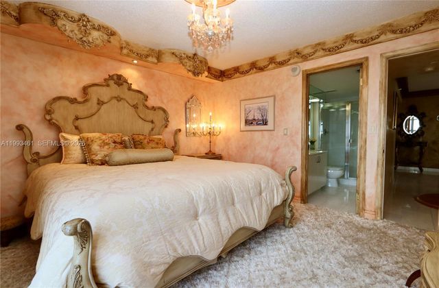 3530 Mystic Pointe Drive 2915, Aventura, FL 33180