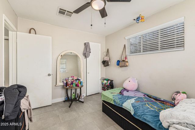 4610 W INDIANOLA Avenue, Phoenix, AZ 85031