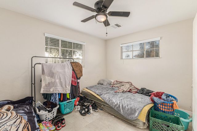 4610 W INDIANOLA Avenue, Phoenix, AZ 85031